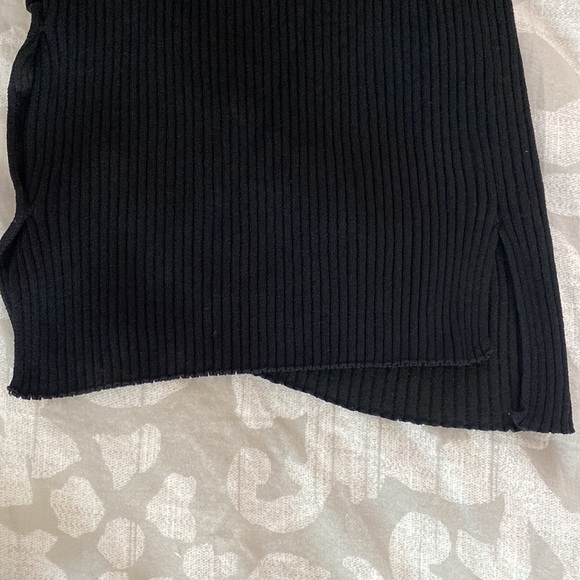 She’s So Made in Italy designer black fitting/stretchy tank|haute couture - Picture 13 of 13